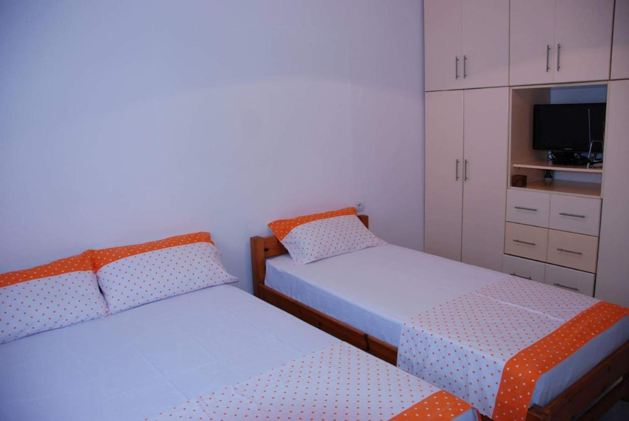 The Hill Apartment Saranda Extérieur photo