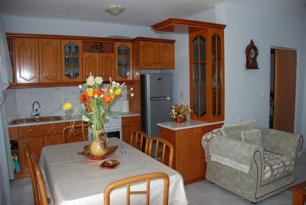 The Hill Apartment Saranda Extérieur photo
