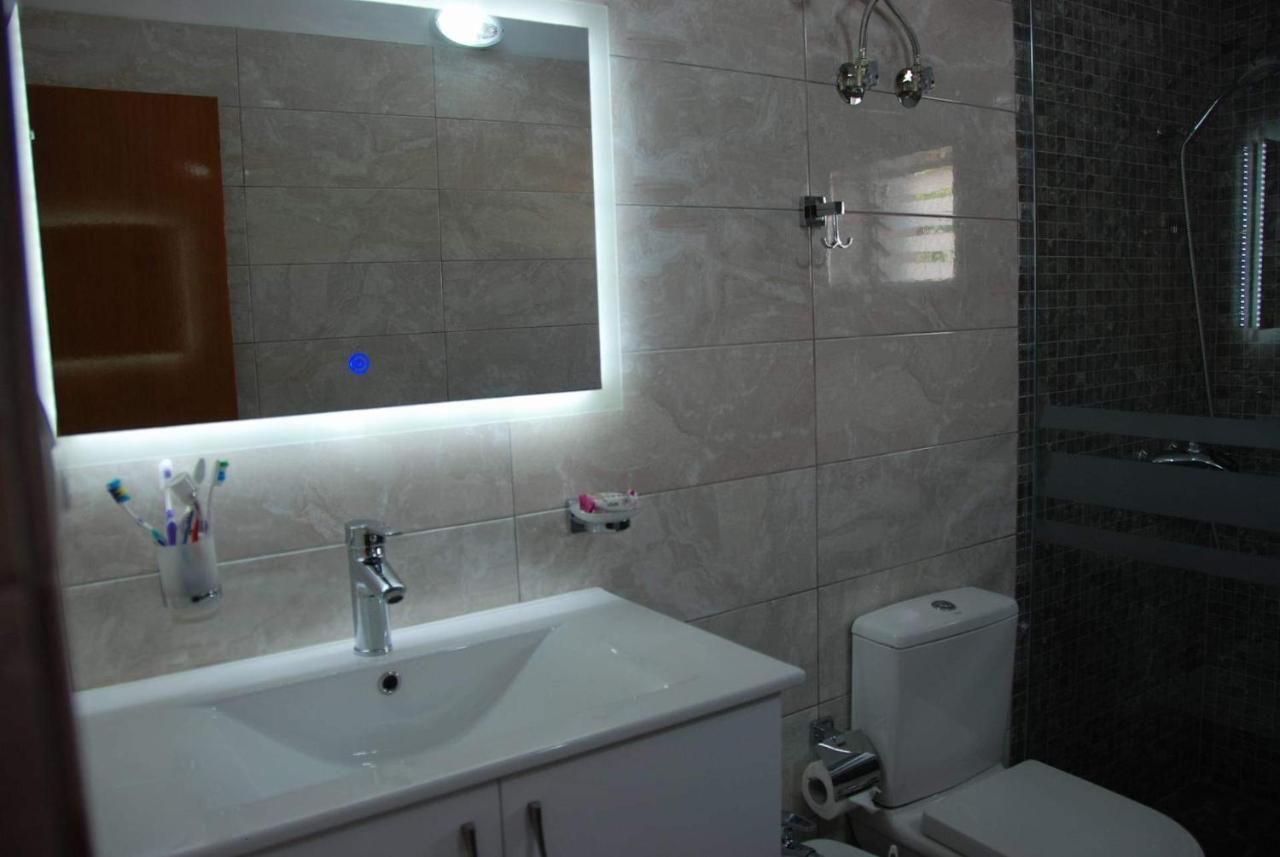 The Hill Apartment Saranda Extérieur photo