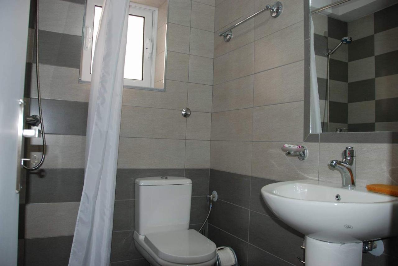 The Hill Apartment Saranda Extérieur photo